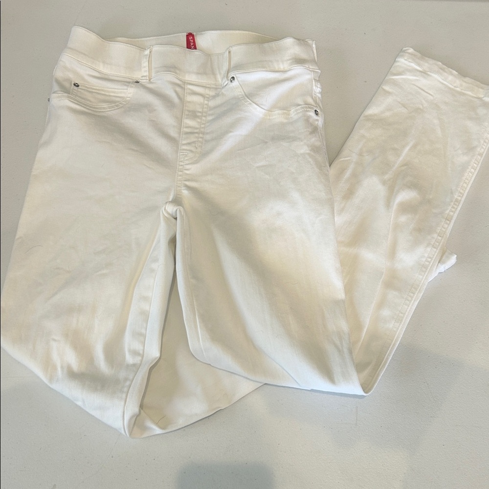 SPANX White Slim Straight Leg Shaping Slimming Jeans Size Small 28" Inseam